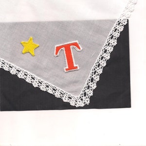 textil,handkerchief flower corner,embroiderd,name image 8