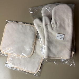 Oven Mitt and Pot Holder set of 4 RTS Sublimation Blank