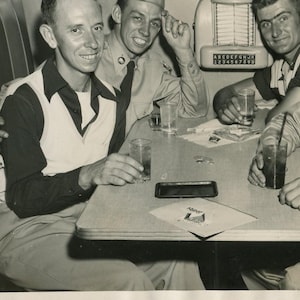 Vintage Photo Military Guys and Friends Having Drinks at Greasy Spoon 1950&#39;s, Original Found Photo, Vernacular Photograph