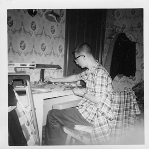 Vintage Photo Teen Age Boy Assembling Model Ship 1950&#39;s, Original Found Photo, Vernacular Photograph