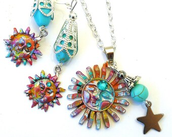 Conjunto de collar y aretes de sol y estrellas de plata pintados a mano: joyería bohemia celestial