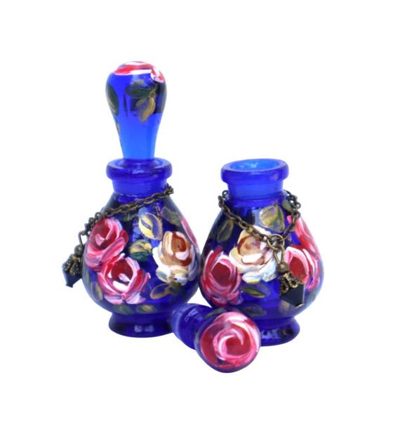 * vintage mini bottle ❀ バラ刺しゅうの 小さな 香水瓶 ミニコバルトブルーガラス香水瓶：手描きのバラ、ヴィンテージ