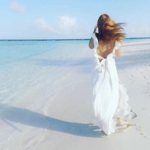 Beach wedding dress/ Amelie