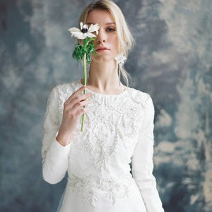 Cathedral wedding dress/ Lanika