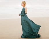 Green  wedding dress/ Penesula