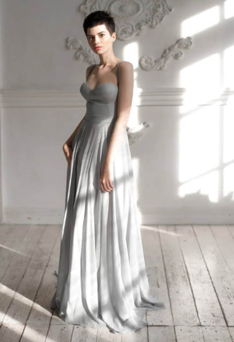 Grey wedding dress / Eribiya image 3