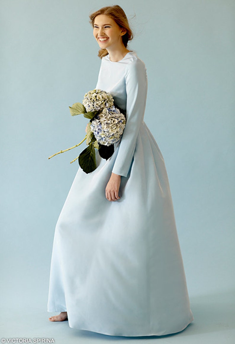 Blue wedding dress/ Lorem image 3