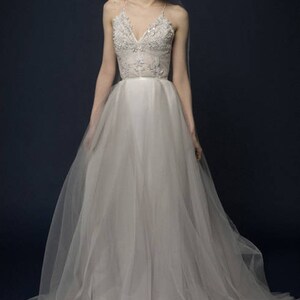 Ivory-smoky wedding dress/ Almina image 9