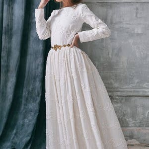 Alternative wedding dress/ Rabia image 3