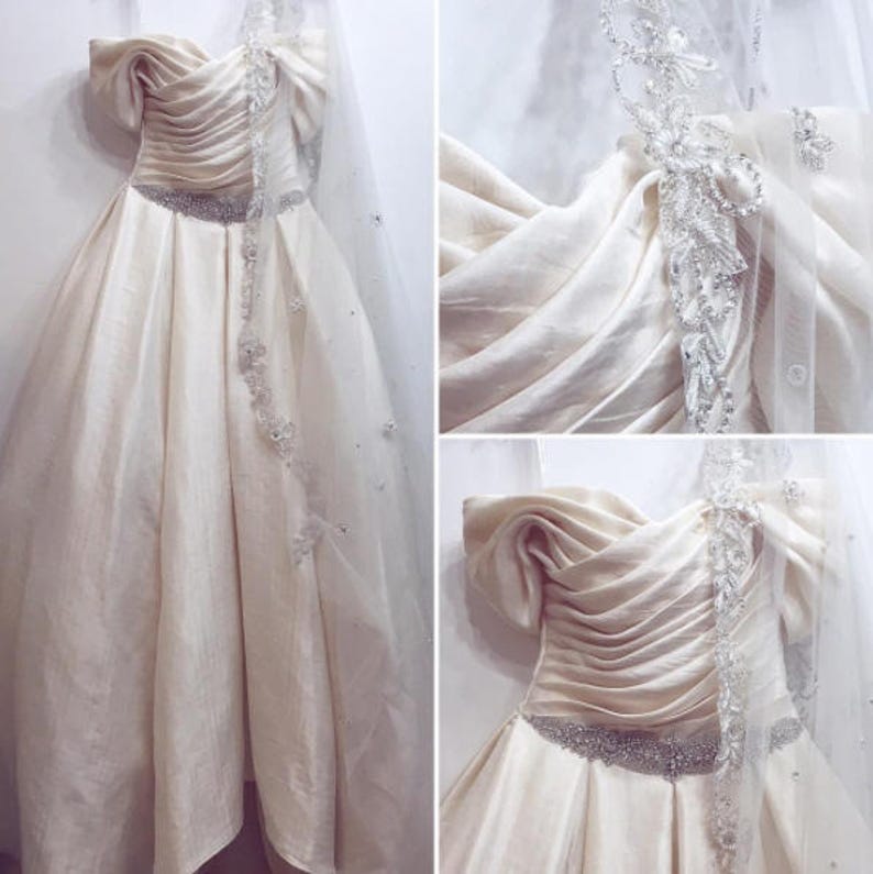 ivory wedding dress sleeves