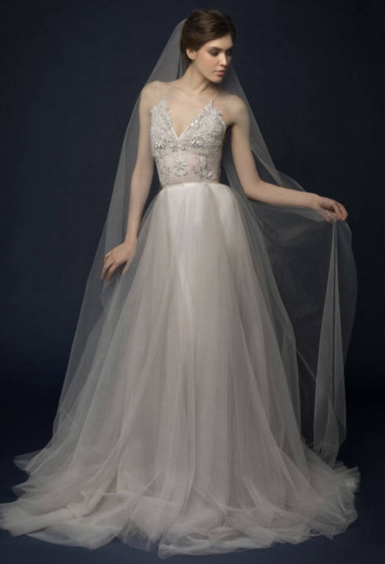 Ivory-smoky wedding dress/ Almina image 10