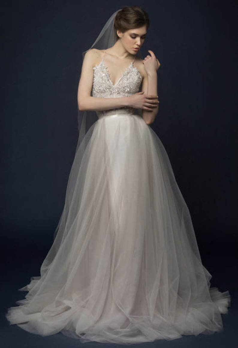 Ivory-smoky wedding dress/ Almina image 5