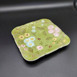 Tracy Porter hand painted 8 inch square plate