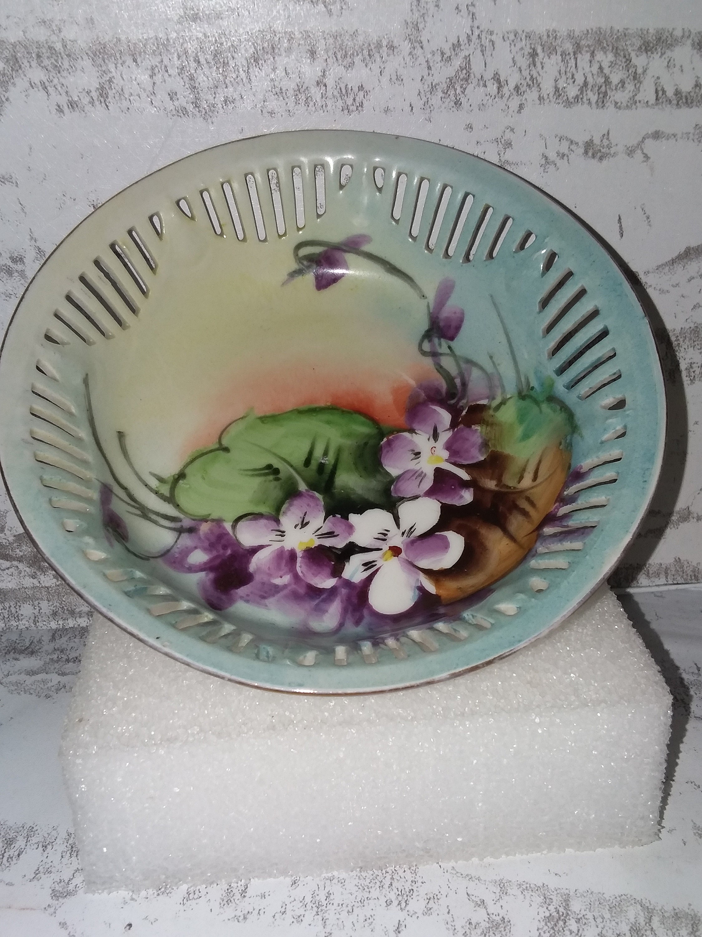 Bavaria reticulated small bowl