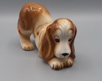 ヴィンテージ磁器製コッカースパニエルの置物、茶色の白い斑点のある犬