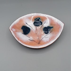 Unique stoneware dish