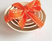 Ceramic nesting bowls. Small pottery nesting bowl set. Hostess gift. Housewarming gift. Cocktail snacks. Dessert bowls. Jewelry dish. KriKri
