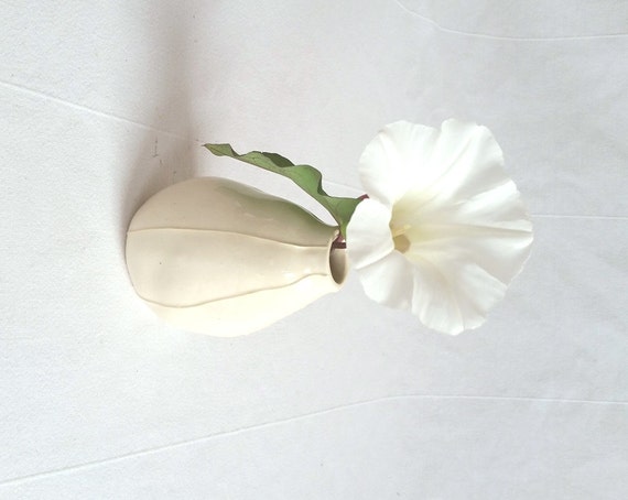 Budvase White Ceramic Vase Simple Modern Style Small Flower Etsy