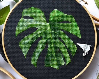 Monstera Leaf Cross Stitch Pattern