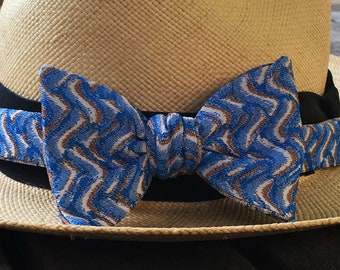 blue coral flow (double sided self tie bowtie)