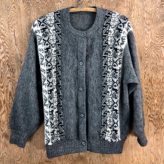 Vintage 1950’s Soft Mohair Wool Cardigan Sweater L