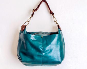 Ocean Teal Leather bag crossbody, handmade leather bag, crossbody leather bag with pockets, gift for her | Borla