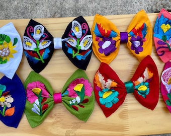 Artisanal Hand Embroidered Small Bows