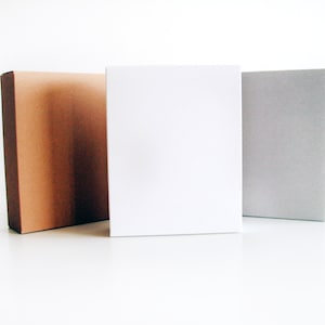 18 grijze, witte en natuurlijk bruine kraft geschenkdozen I middelgrote dozen, verpakkingen, presentatiedozen, kartonnen dozen 6,1 x 7,68 x 1,97