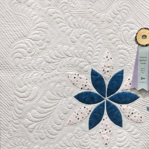 Blue Blossom Quilt Pattern: Free Motion Quilting (PDF Pattern)