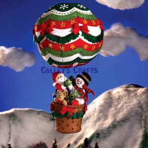 Bucilla Up, Up & Away ~ 3D Felt Hanging Decor Kit #86153 Santa, Frosty, Balloon DIY