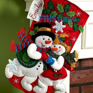 Bucilla Old Fashioned Santa 18 Felt Christmas Stocking Kit 83005