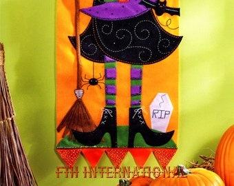 Halloween Witch ~ Bucilla Felt Holiday Wall Hanging Kit #86693, Bat Spider Broom DIY