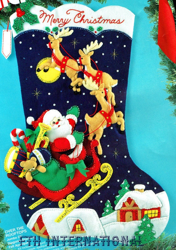 Bucilla Over the Rooftops 28 Jumbo Felt Christmas Stocking Kit 83118, Santa  DIY 