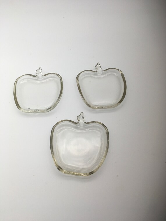 Vintage glass apple ring holding dish - image 8