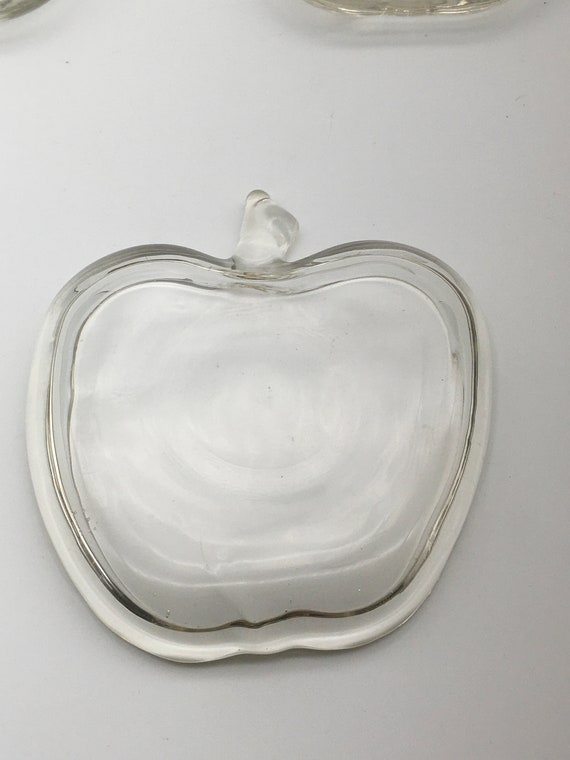 Vintage glass apple ring holding dish - image 6