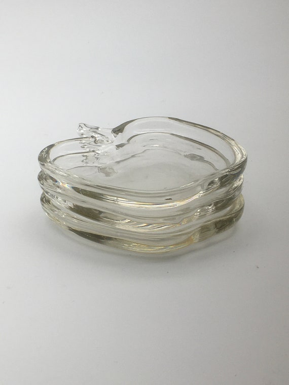 Vintage glass apple ring holding dish - image 3