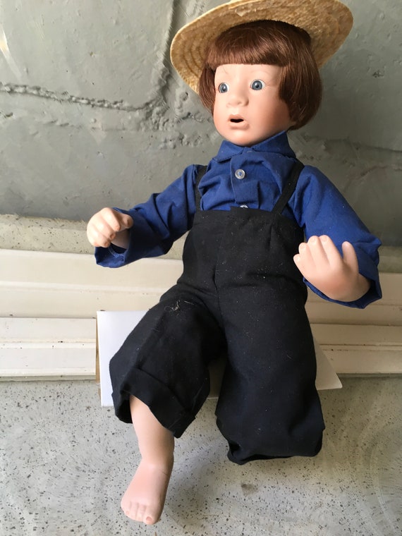 amish nesting dolls