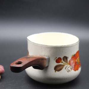 Vintage Metal Enamel Cooking  Pot