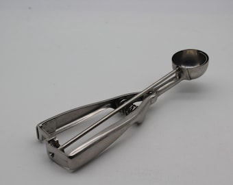 Vintage Metal Eisschreier oder Fruit Ball Sschaufeler