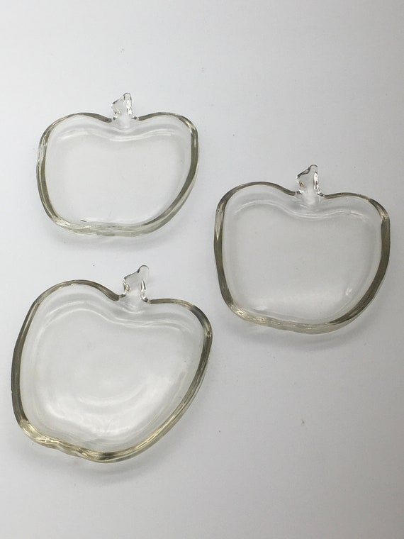 Vintage glass apple ring holding dish - image 1