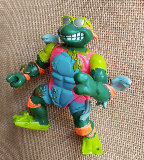 teenage mutant ninja turtles action figures 1990s