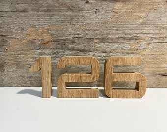 Oak numbers, numerals and letters, font as desired, wooden number, wooden letters, example 8 x 1.8 cm, 8-40 cm available.