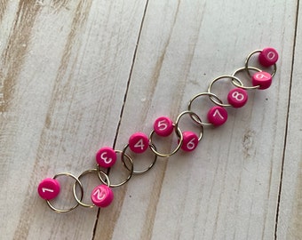 Row Counting Chain Stitch Marker - dark pink