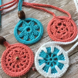 Pattern for BOHO Crochet Pendant Necklace image 1