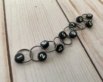 Row Counting Chain Stitch Marker - black beads with black gunmetal rings