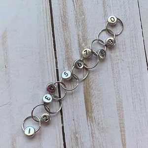 Row Counting Chain Stitch Marker - silver