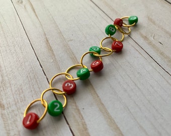 Row Counting Chain Stitch Marker - Christmas red & green