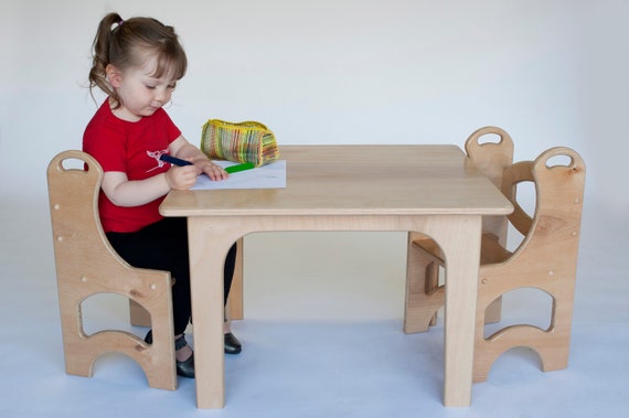 children's nursery table and chairs