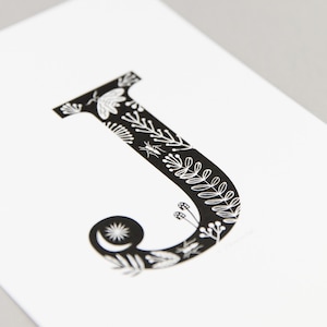 Impressão de letras do alfabeto, design de arte popular A5. Letras J - R