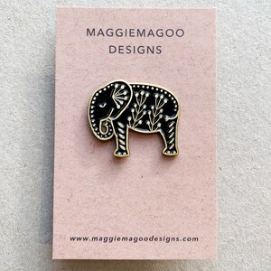 Elefant Emaille Pin, schwarz-goldene Metallbrosche Bild 2